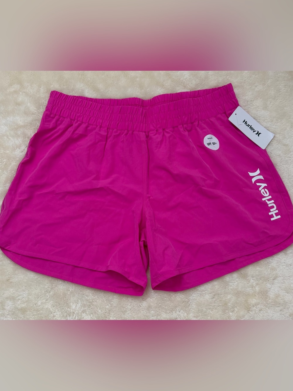 Short Hurley. Color: Pink. Size: L